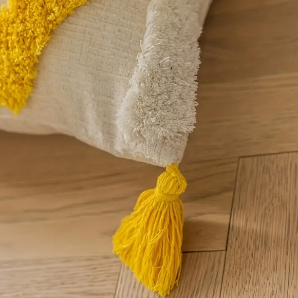 Beautiful pompom decorative yellow 💛 soft long pillow case - Picture 3 of 4